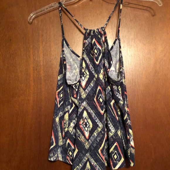 Top - Picture 4 of 4